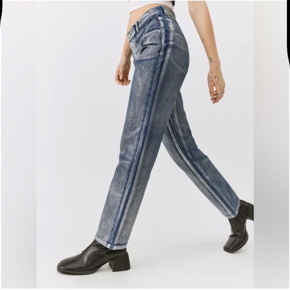 Urban Outfitters BDG High-Waisted Cowboy Jean in Foil Blue Metallic Size 28 NWT - Picture 5 of 12